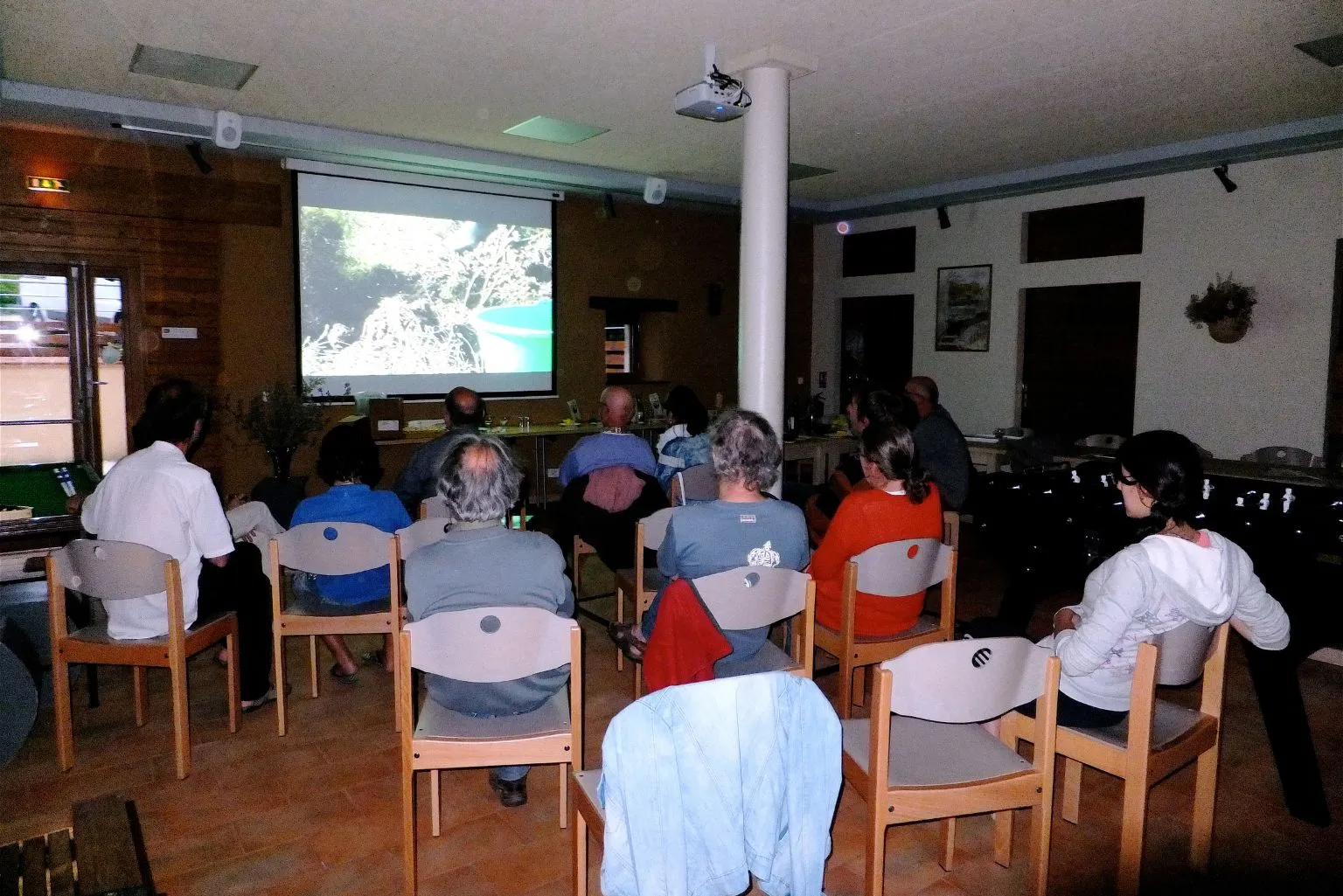 Cinéma dans la salle polyvalente